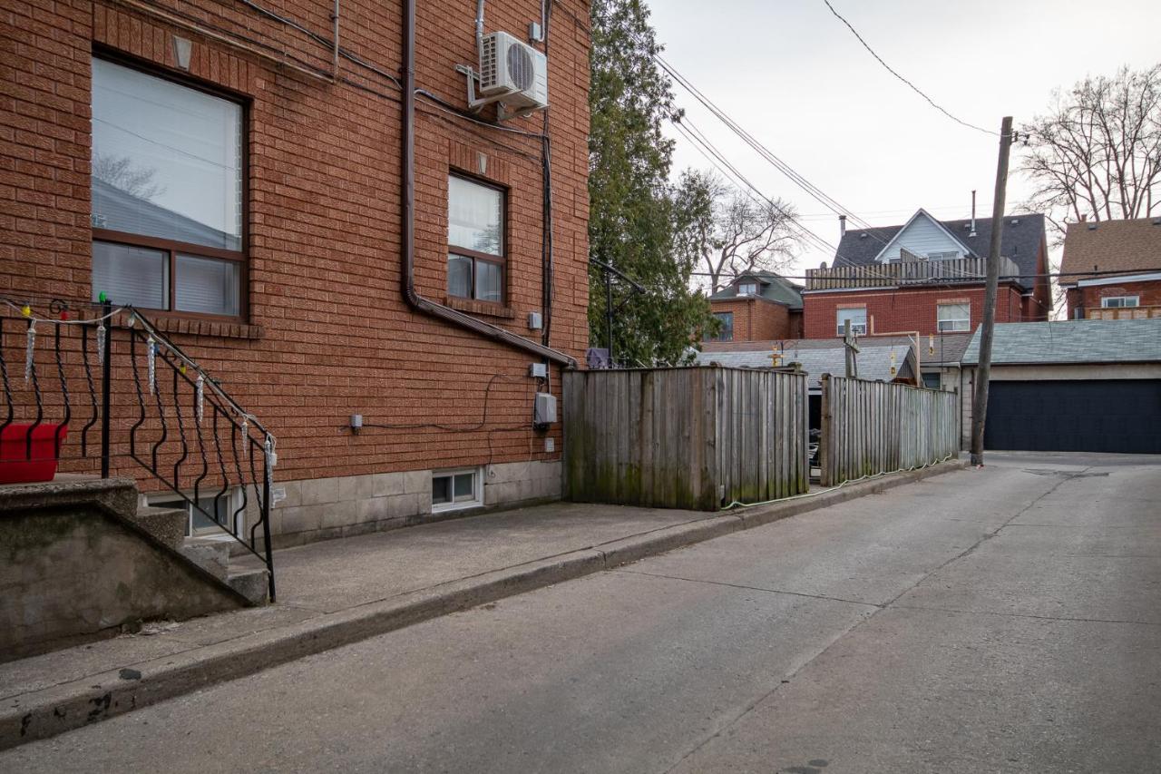 דירות Very Cozy & Comfortable In Downtown Toronto Great Value! מראה חיצוני תמונה